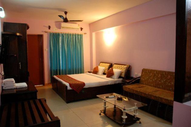 Blue Lily Beach Resort,Puri Habitación foto
